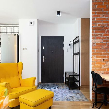 Botanic Gardens Apartment With Free Garage Wroclaw By Noclegi Renters 외부 사진