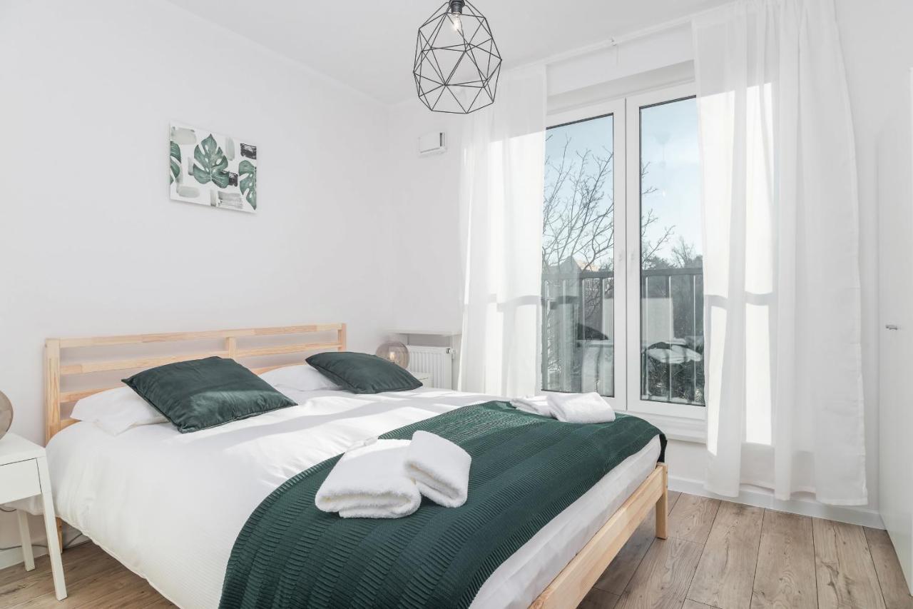 Botanic Gardens Apartment With Free Garage Wroclaw By Noclegi Renters 외부 사진