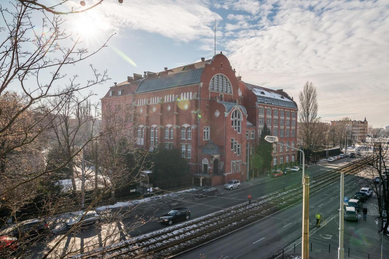 Botanic Gardens Apartment With Free Garage Wroclaw By Noclegi Renters 외부 사진