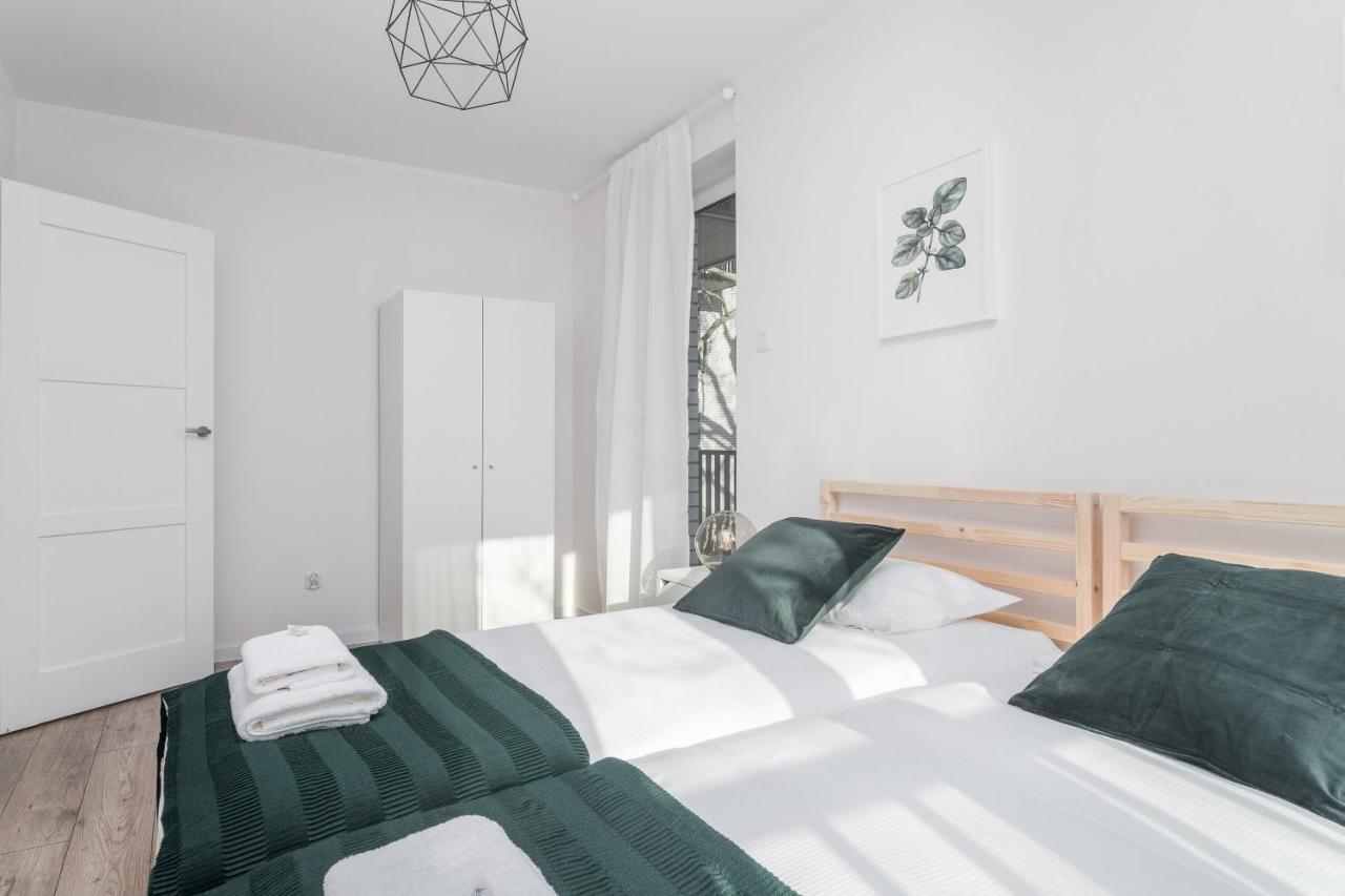 Botanic Gardens Apartment With Free Garage Wroclaw By Noclegi Renters 외부 사진