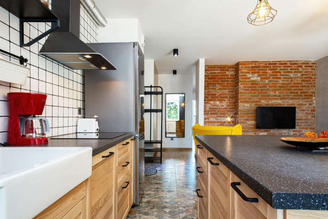 Botanic Gardens Apartment With Free Garage Wroclaw By Noclegi Renters 외부 사진