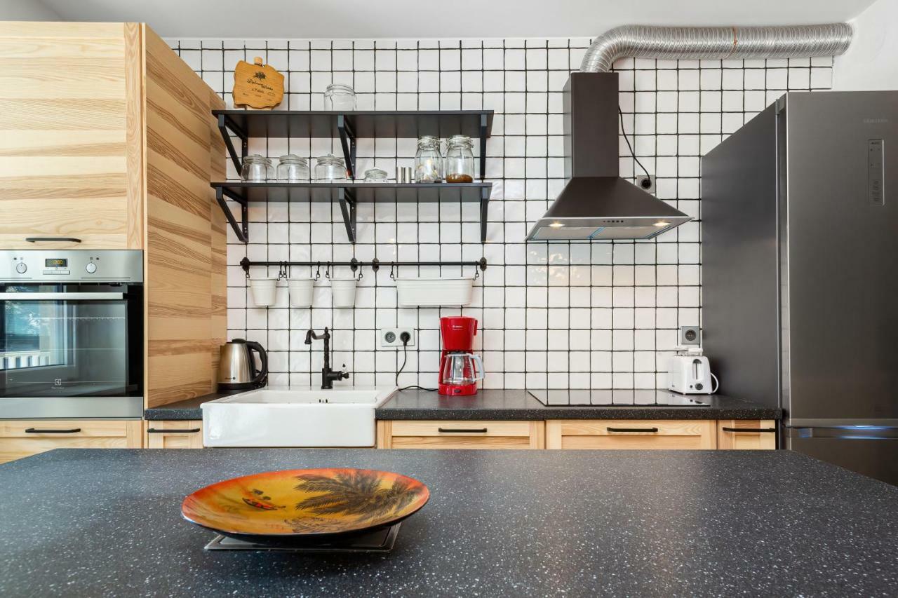Botanic Gardens Apartment With Free Garage Wroclaw By Noclegi Renters 외부 사진