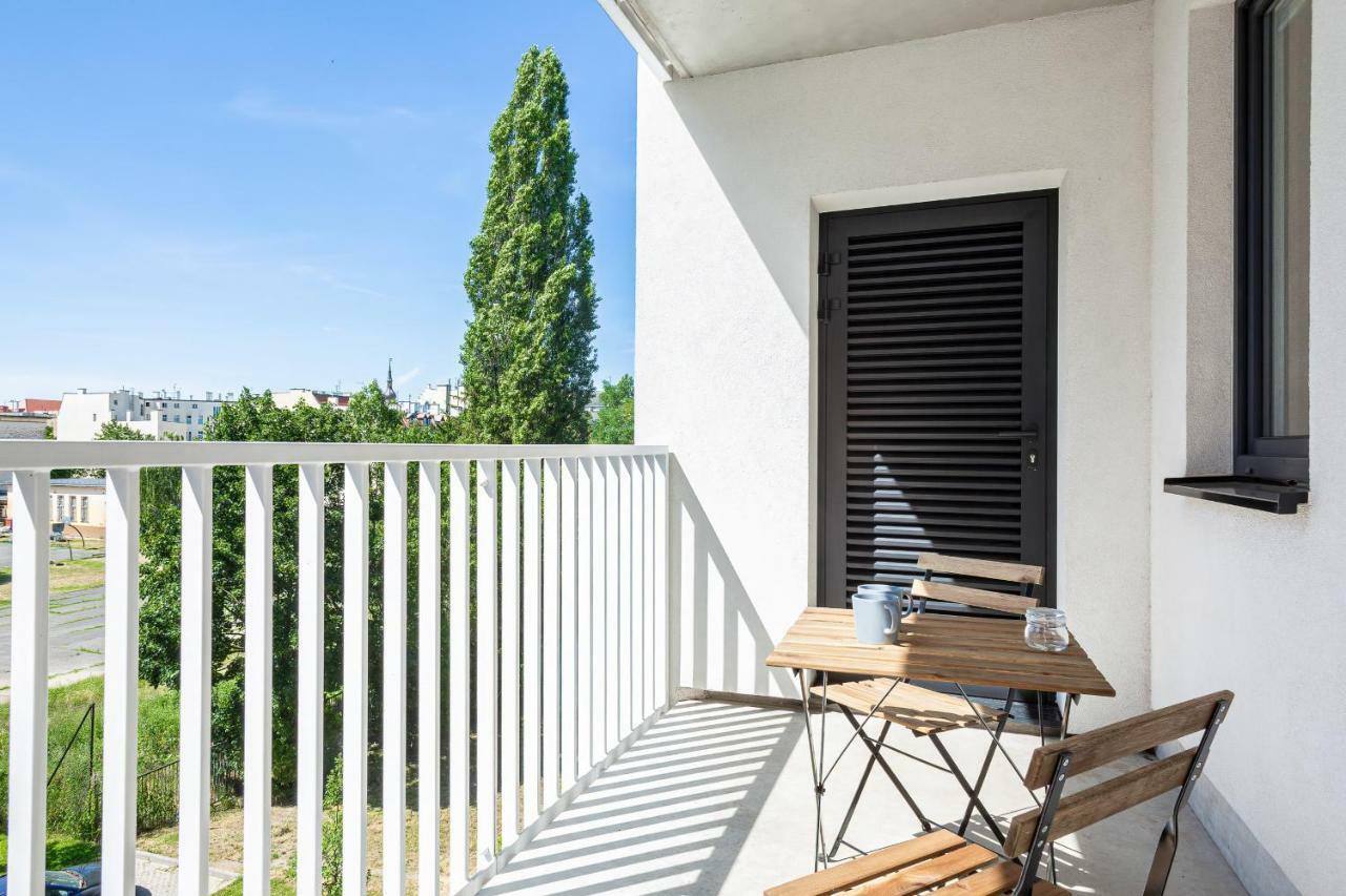 Botanic Gardens Apartment With Free Garage Wroclaw By Noclegi Renters 외부 사진