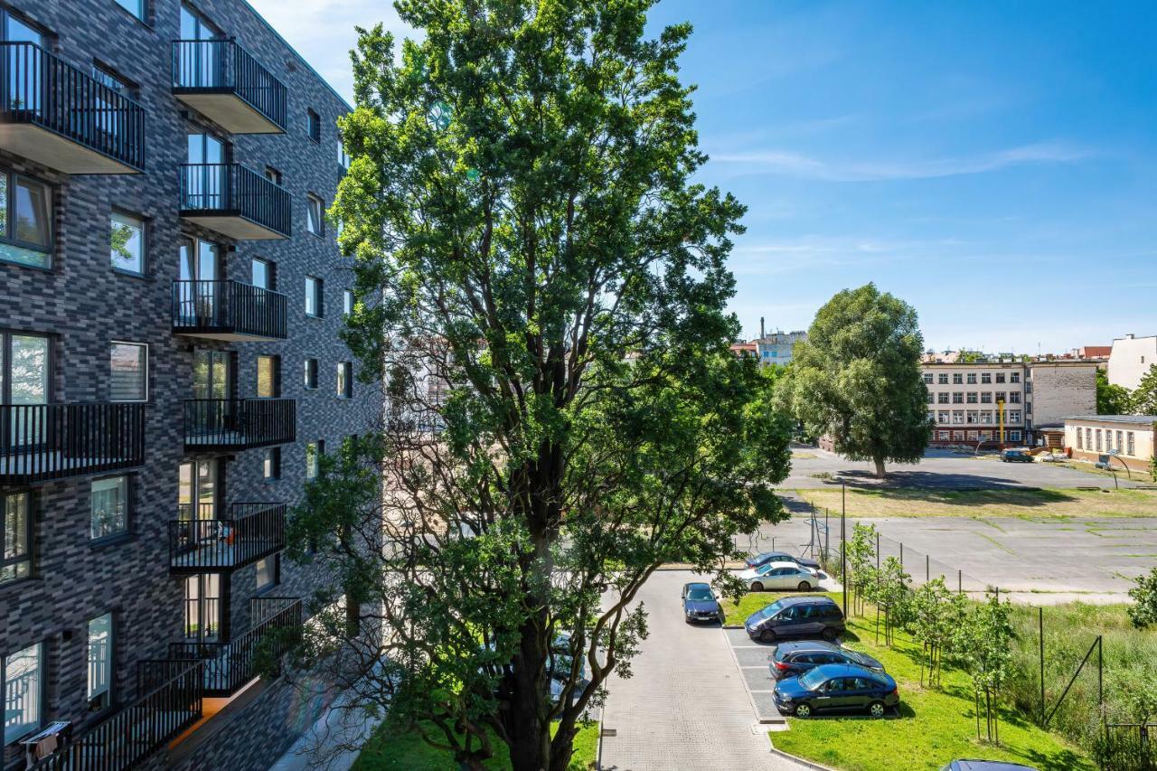 Botanic Gardens Apartment With Free Garage Wroclaw By Noclegi Renters 외부 사진